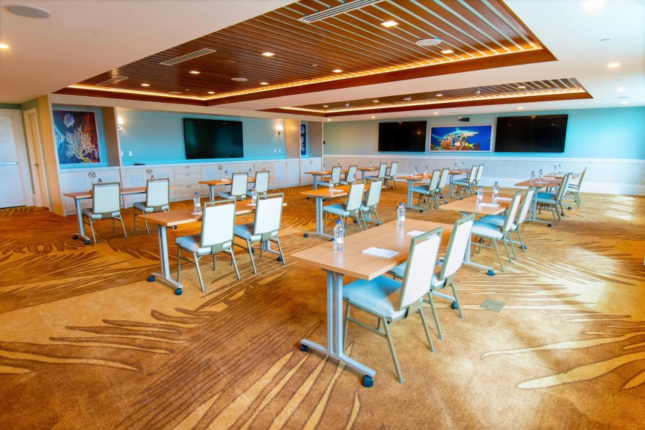 Margaritaville Beach Resort Nassau Exterior photo